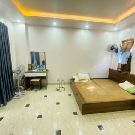 Bán nhà Bùi Xương Trạch giá 7.5 tỷ, diện tích 30m2, 5 tầng, mặt tiền 6.5m Bán nhà Bùi Xương Trạch giá 7.5 tỷ, diện tích 30m2, 5 tầng, mặt tiền 6.5m