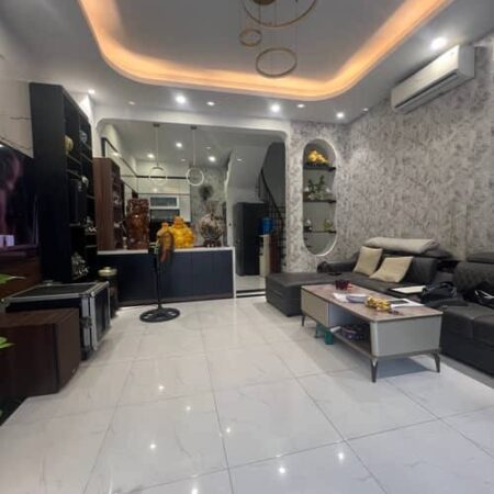 Tâm điểm Thanh Xuân – Nhà sang Lô Góc – Ô Tô Đỗ Cửa – 20m Ra Phố – 4 Ngủ Tối ưu , Bùi Xương