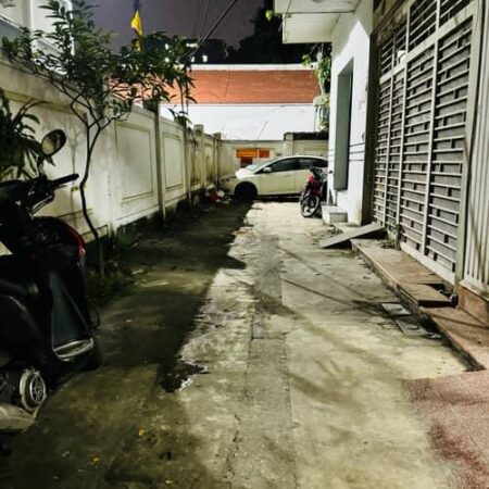 Nhà 46,8m², mặt tiền 4,5m, khu phân lô Bộ Công An Bùi Xương Trạch, giá 11,6 tỷ, ô tô đi quanh Nhà 46,8m², mặt tiền 4,5m, khu phân lô Bộ Công An Bùi Xương Trạch, giá 11,6 tỷ, ô tô đi quanh