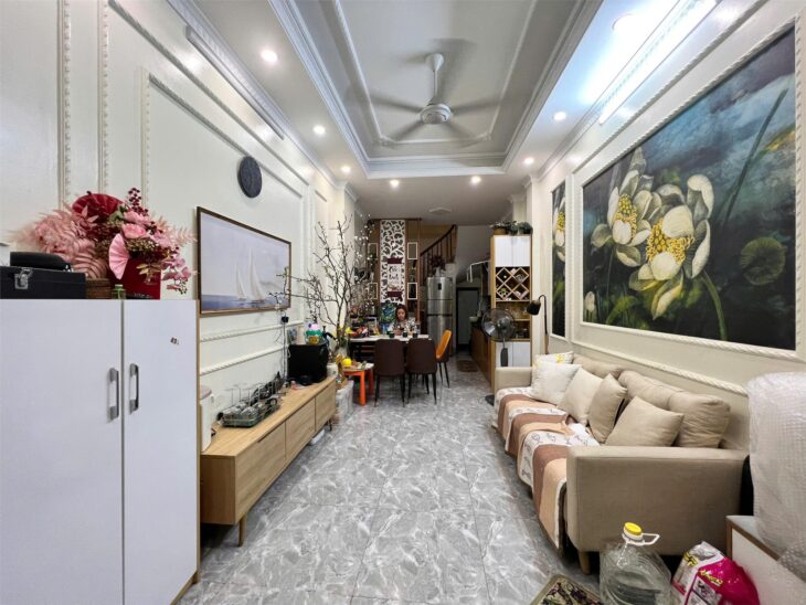 5 TẦNG MỚI ĐẸP – NỘI THẤT SỊN – Ô TÔ 30M – SỔ ĐỎ-5.5 TỶ- Ở NGAY ĐÓN TẾT, DT 33m2, 5T, 3N đủ công