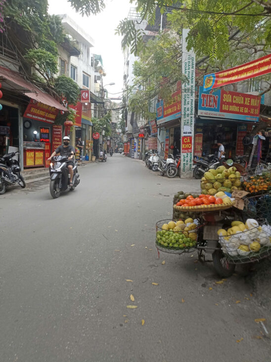 NHÀ PHÂN LÔ HOÀNG VĂN THÁI – NGÕ Ô TÔ TRÁNH – NHÀ MỚI- NỘI THẤT ĐẸP- 38M2- 4 TẦNG- MT 3.3M- GIÁ 7.x