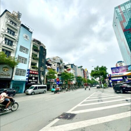 ⚜️ Bán Nhà Mặt phố Tây Sơn, Đống Đa 88m2 7T Thang máy MT 4.5m, Chỉ 38 Tỷ ⚜️