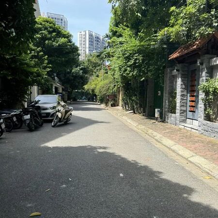 ⚜️ Biệt Thự VIP Trần Kim Xuyến, KĐT mới Yên Hòa, 120m2 5T MT 10m, Chỉ 55 Tỷ ⚜️