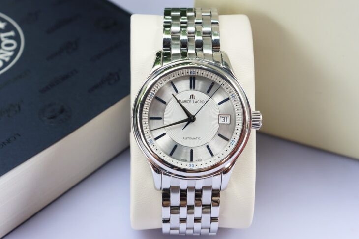 Đồng Hồ Nam Maurice Lacroix Les Classiques LC6027-SS002-13 3 – Automatic