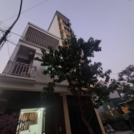 Bán nhà Hà Đông giá 13.5 tỷ, diện tích 50m2, 3 tầng , mặt tiền 4m Bán nhà Hà Đông giá 13.5 tỷ, diện tích 50m2, 3 tầng , mặt tiền 4m