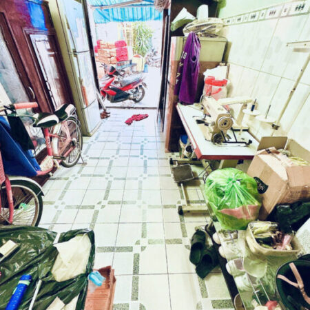 Nhà 2 tầng nở hậu hẻm Ba Đình P9Q8. Giá 3,18 tỷ TL