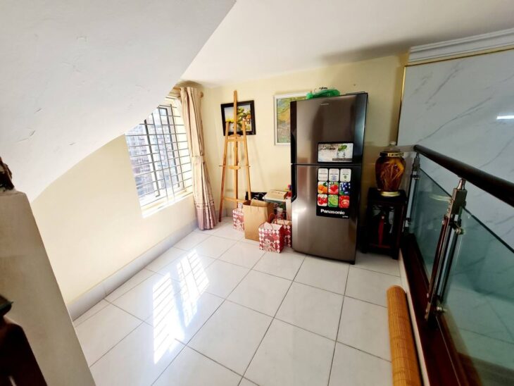 Bán nhà Tam Trinh giá 5.4 tỷ, diện tích 33.5m2, 3 tầng, mặt tiền 4m