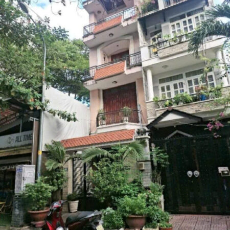 BÁN NHÀ CHÍNH CHỦ FULL TIỆN ÍCH – GIÁ TỐT – VỊ Trí Đẹp Tại : Phường 5 –