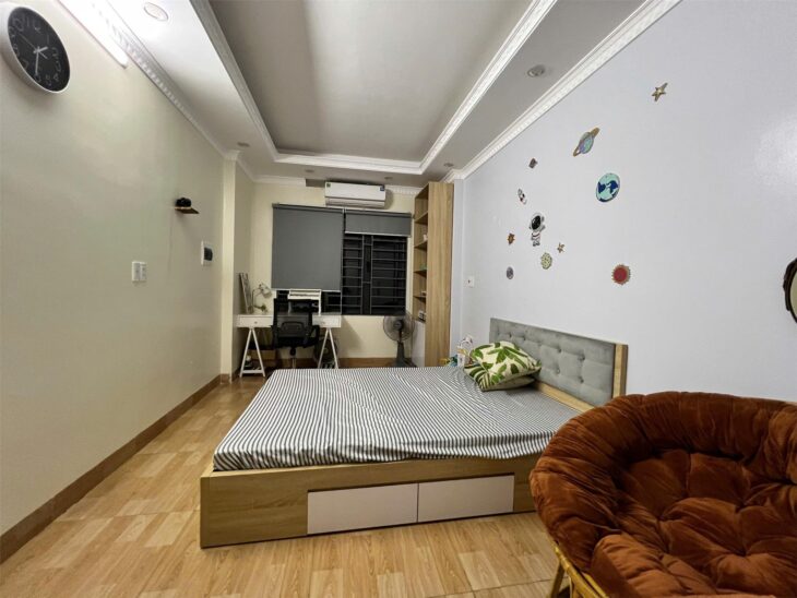 5 TẦNG MỚI ĐẸP – NỘI THẤT SỊN – Ô TÔ 30M – SỔ ĐỎ-5.5 TỶ- Ở NGAY ĐÓN TẾT, DT 33m2, 5T, 3N đủ công