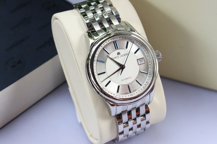 Đồng Hồ Nam Maurice Lacroix Les Classiques LC6027-SS002-13 3 – Automatic