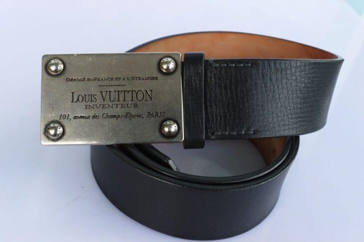 Thắt Lưng Nam Louis Vuitton Chính Hãng Made in Spain ( sản xuất tại Tây Ban Nha )