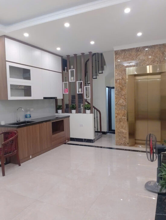 Bán nhà Cát Linh, Đống Đa, 2 mặt ngõ, ở ngay 23mx6 tầng 5.4 tỷ.