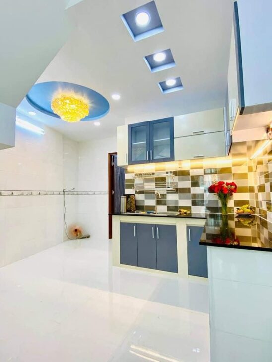 Nhà PHÚ NHUẬN, PHAN TÂY HỒ, 43m2, 3 tầng, 5 tỷ