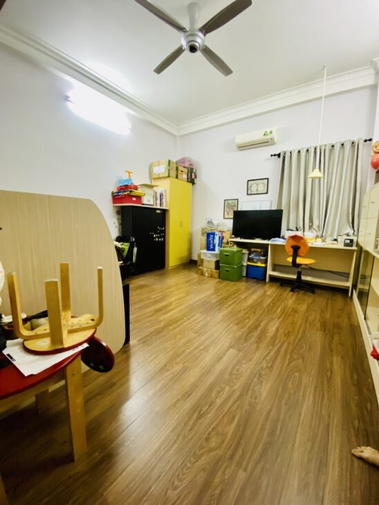 Nhà NGUYỄN ĐÌNH CHIỂU, 3 tầng, 3 phòng, 7.6 tỷ tl.