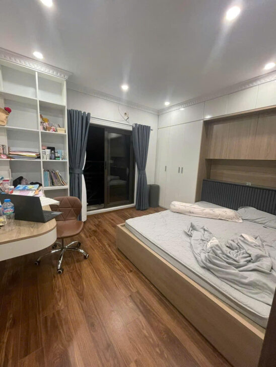 Bán nhà Nguyễn Văn Huyên, Cầu Giấy 35mx5 tầng, nhà xây mới, ngõ thông, kinh doanh 8.45 tỷ.