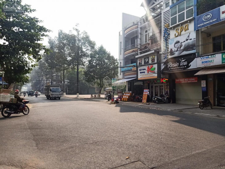 Bán nhà MT đường 19 khu Coopmart Tên Lửa, DT 4,5x15m, 1T3L giá 16 tỷ. LH 0938 703 545