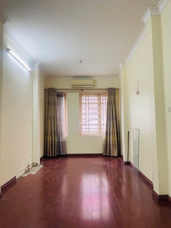 HÓT BÁN NHÀ ĐẸP NGÕ 424 Tại Trần Khát Chân