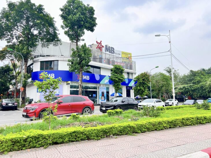 ⚜️ Mặt phố Cổ Linh, Thạch Bàn, Long Biên, Hàm Cá Mập 270m2 3T MT 45m, Chỉ 130 Tỷ ⚜️