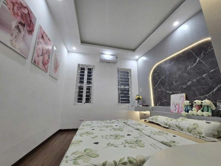 LÔ GÓC 2 MẶT NGÕ TRƯỜNG CHINH – NHÀ MỚI XÂY 2 NĂM-5 TẦNG- 3 NGỦ 5*- GIÁ NÉT 4.99 TỶ – SỔ ĐỎ SẴN
