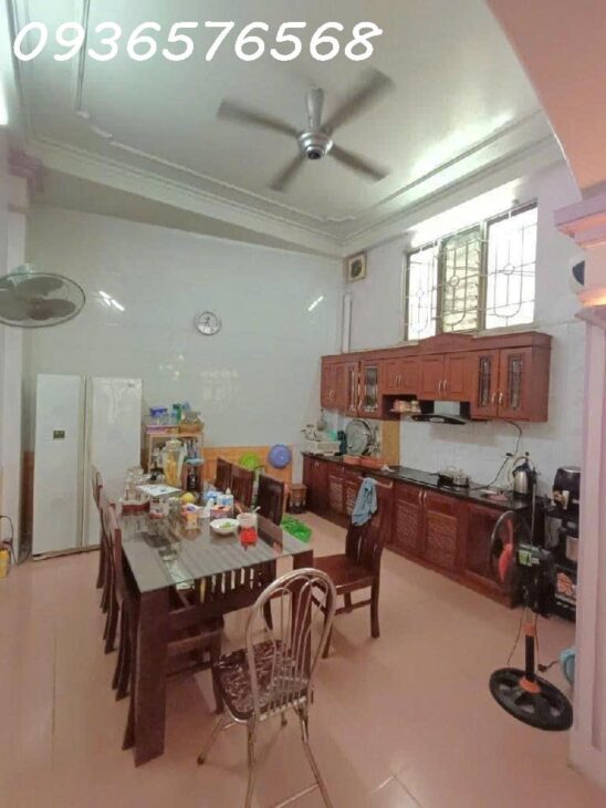 BÁN GẤP NHÀ MẶT PHỐ Ô TÔ TRÁNH, KINH DOANH, VĂN PHÒNG 54M2 5T MT 4.2M GIÁ 14,XTY LIÊN HỆ: