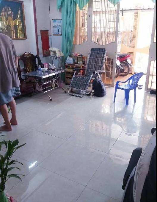 Nhà lô nhì trung tâm quận 7, 3 mặt tiền hẻm xe hơi tới cửa Nguyễn Văn Quỳ, 7.5×15, 2 tầng, chỉ 8 tỉ