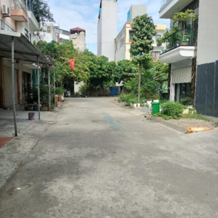 siêu phẩm lô đất tại khu DV Yên Nghĩa Hà Đông 50m2 , mt 4m , khu phân lô , vỉa hè oto tránh , kinh