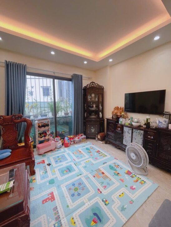 Siêu Hiếm Bán nhà Ngọc Thụy – Long Biên- Lô Góc ngõ rộng thoáng, bán kính 100m quanh nhà là trường