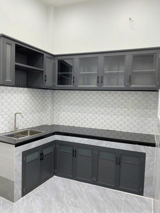 Nhà 2 tầng mới hẻm ôtô nhỏ Âu Dương Lân P3Q8. Giá 4,99 tỷ TL