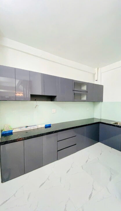 Nhà 4 tầng mới hẻm chợ Rạch Ông Dương Bá Trạc P2Q8. Giá 6,5 tỷ TL