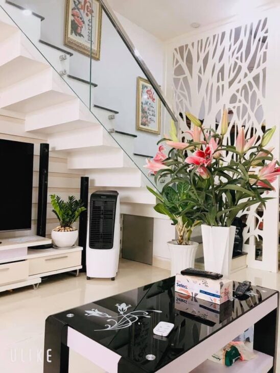 Bán nhà mới xây trệt 3 lầu Hà Huy Giáp, Quận 12 thanh toán 1,5 tỷ dọn vào ở ngay