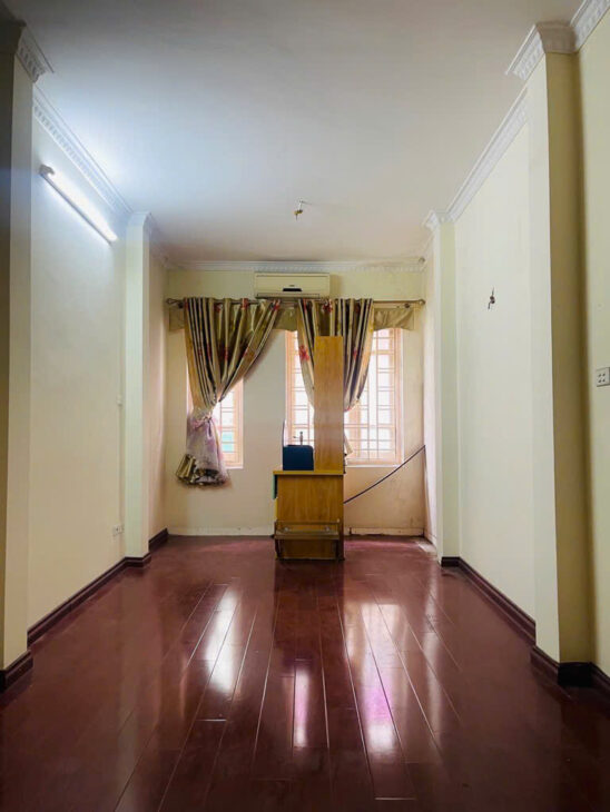 HÓT BÁN NHÀ ĐẸP NGÕ 424 Tại Trần Khát Chân