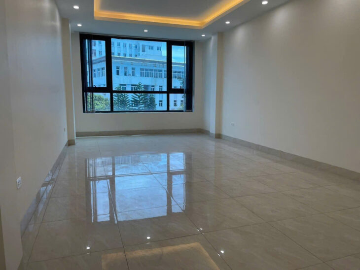 Bán nhà Văn Cao, Ba Đình 50mx6 tầng THANG MÁY, ngõ thông vừa ở vừa Kinh Doanh 11 tỷ.