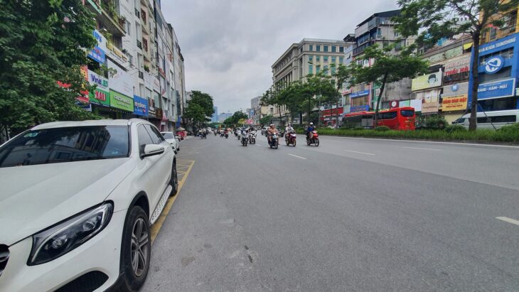 Siêu phẩm Phố Xã Đàn, tuyến phố đẹp nhất nhì Đống Đa, 24m2, 6T, MT rộng, gần 20 tỷ