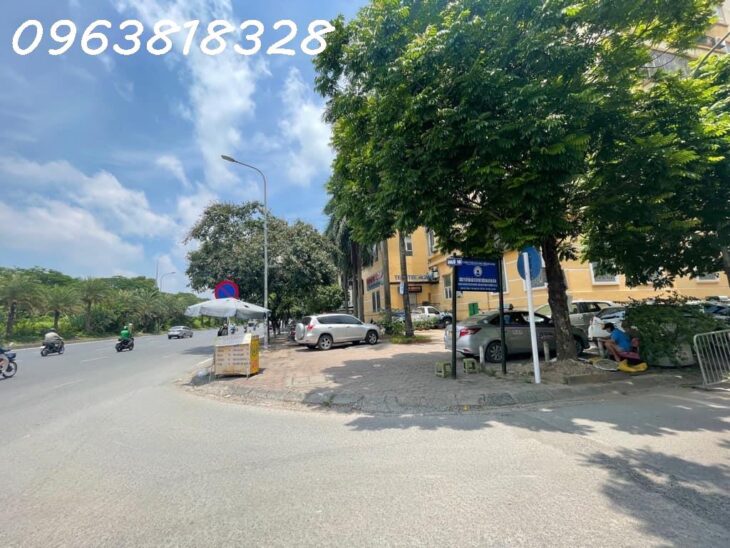 BIỆT THỰ XÂY THÔ – VỈA HÈ – SÂN VƯỜN – GARA – BA MẶT THOÁNG – CỰC HIẾM – TT NAM TỪ LIÊM QUẬN – GẦN