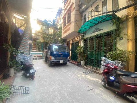 BÁN NHÀ Phố Quán Thánh – Ba Đình, Đang Cho Thuê 18Triệu/Tháng: 34m x 5 Tầng, Mt: 3.6m