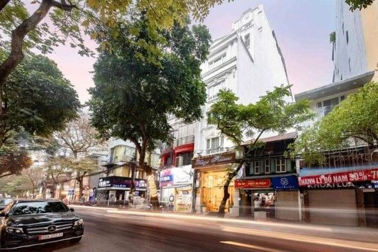 BÁN KHÁCH SẠN VIP! Mặt Phố Hàng Bông – Quận Hoàn Kiêms: 181m2 x 9 Tầng, Mt: 5.1m LH 0979393221