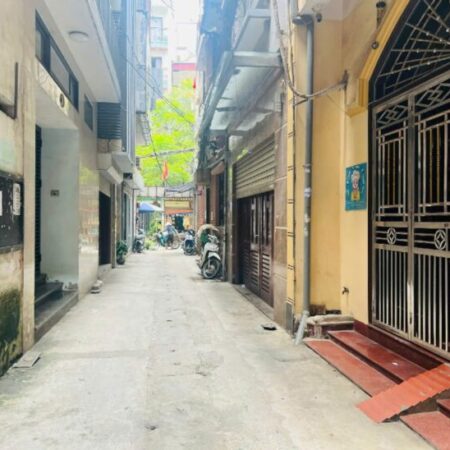 Bán 60m2 đất sạch đường Mỹ Đình, Nam Từ Liêm, ngõ rộng, thông thoáng, gần ô tô, giá 9.5 tỷ