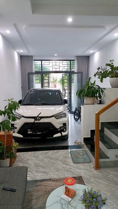 ????NHÀ NHA TRANG 4 TẦNG CÁCH BÃI BIỂN CHỈ 3 PHÚT – HAI MẶT TIỀN ĐƯỜNG TRƯỚC SAU CỰC THOÁNG????