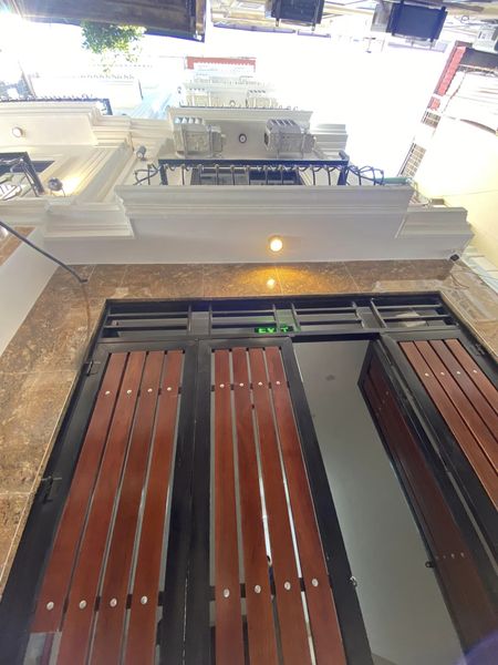 TÒA CHUNG CƯ MINI MỚI Ở HOÀNG HOA THÁM, 50M2*7T*4M 11 PHÒNG CHO THUÊ ĐẠT 60TR – GIÁ 12 TỶ