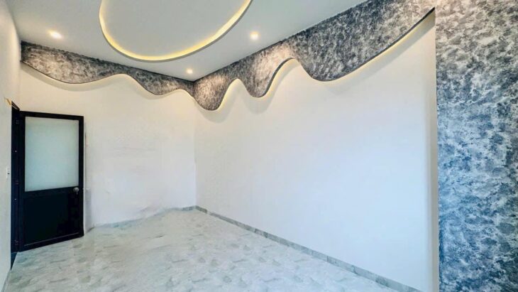 CHỈ HƠN 1 TỎI A/C ĐÃ SỞ ĐƯỢC CĂN NHÀ 2 TẦNG VỪA HOÀN THIỆN – CÁCH TP NHA TRANG 20PH DI CHUYỂN