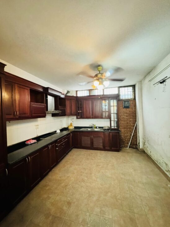 BÁN NHÀ PHỐ ĐẶNG TIẾN ĐÔNG, 20M RA Ô TÔ, THOÁNG TRƯỚC SAU,CÓ THANG MÁY,63M ,MT 5,8M ,10 TỶ