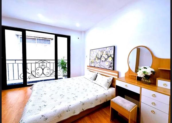 NHÀ ĐẸP MỸ ĐÌNH – 2 THOÁNG – THANG MÁY, 12 PHÒNG – 41m x 8Tầng