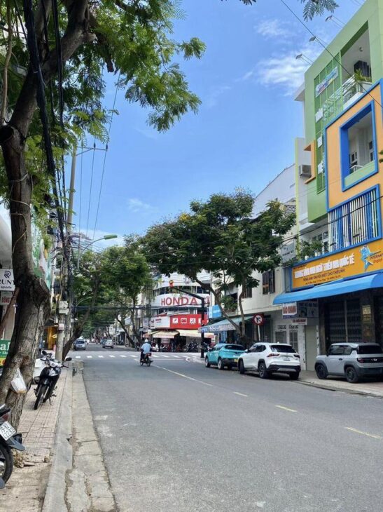 Bán nhà 3 tầng hẻm Bạch Đằng – Giá 2,85 Tỷ – Tp Nha Trang