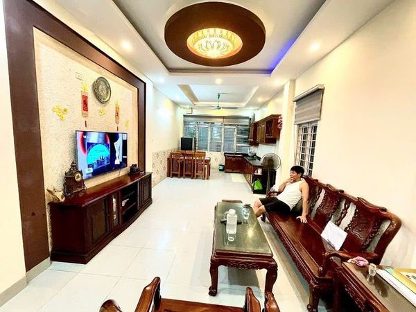 NHÀ ĐẸP MẠC THÁI TỔ, CẦU GIẤY – LÔ GÓC 45M2, 6Tầng – VỈA HÈ OTO – KD ĐA NGÀNH