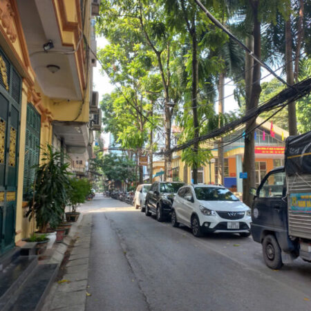 BÁN NHÀ KHUẤT DUY TIẾN THANH XUÂN – PHÂN LÔ OTO KINH DOANH – 6 TẦNG THANG MÁY, GIÁ 2X TỶ