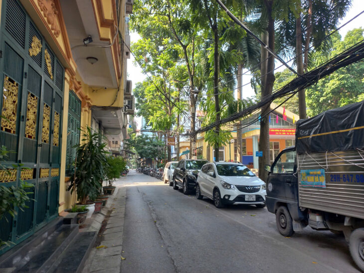 BÁN NHÀ KHUẤT DUY TIẾN THANH XUÂN – PHÂN LÔ OTO KINH DOANH – 6 TẦNG THANG MÁY, GIÁ 2X TỶ