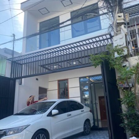 **CẦN BÁN NHÀ 2 TẦNG MỚI TINH HẺM Ô TÔ VẠN THẮNG, TP NHA TRANG** **Giá bán: 3.65 tỷ**