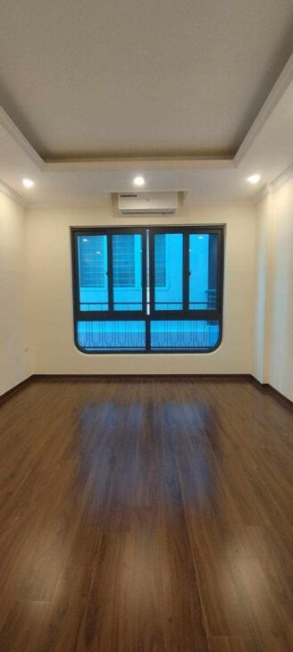 PHÂN LÔ, LÔ GARA Ô TÔ, THANG MÁY VỪA Ở VỪA KD, QUAN HOA – CẦU GIẤY: 40M, 7T, GIÁ 15 TỶ