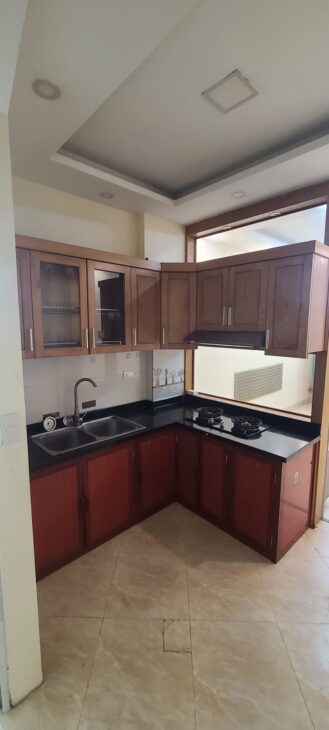 CẦN BÁN NHÀ PHỐ TRẦN THÁI TÔNG, CẦU GIẤY, AN NINH TỐT