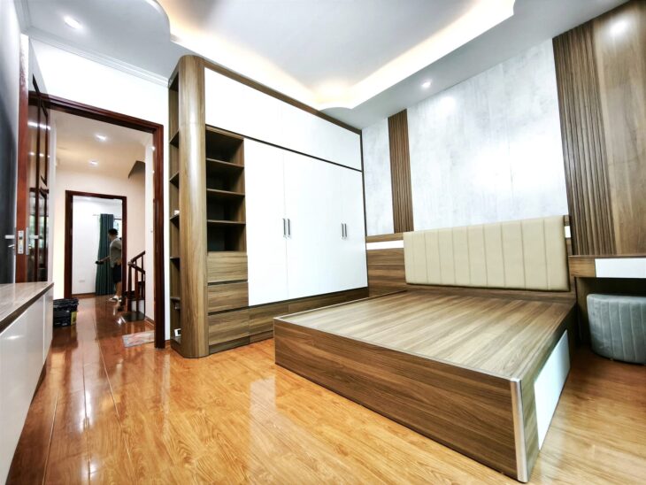 BÁN NHÀ NGUYỄN QUÝ ĐỨC THANH XUÂN -GẦN OTO, TRƯỜNG – 46M 5T 2MẶT NGÕ NHỈNH 12TỶ